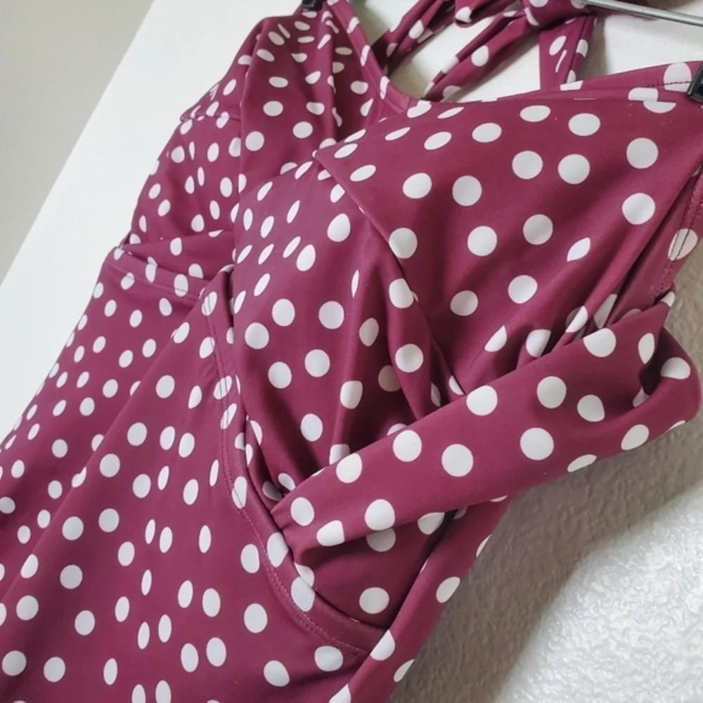 Swimsuits For All Women's Side Cinched Polka Dot Halter One‎ Piece Swimsuit